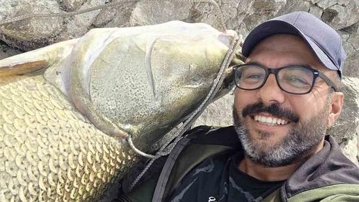 Keban Baraj Gölünde 81 kiloluk Fırat turnası yakalandı: Tekneye almak 45 dakika sürdü