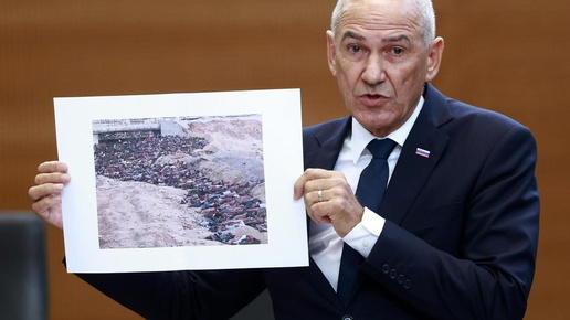 Slovenya Başbakanı Jansadan parlamentoda büyük fiyasko: Gazze fotoğrafını Sudan diye gösterdi