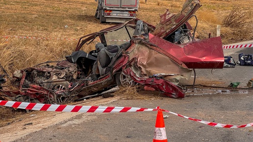 Uşak’ta korkunç kaza: Aynı aileden 3 kişi hayatını kaybetti