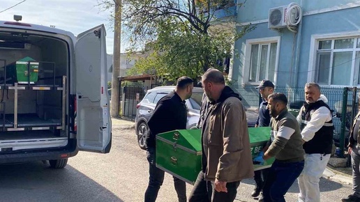 Körfezde eşini 8 yerinden bıçaklayarak öldüren koca ağırlaştırılmış müebbet hapse çarptırıldı