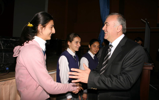 Iğdır Milli Eğitim Müdürlüğü'nce İlköğretim Okulları Arasında Bilgi Yarışması Düzenlendi