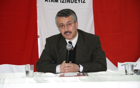 AK Parti Kadın Kollarından Gençlere Yönelik Konferans