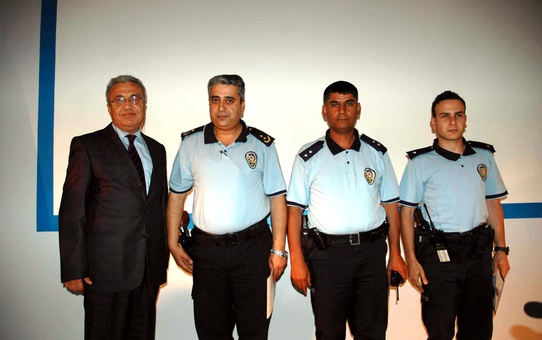 Balıkesir Çevik Kuvvet'e Takdirname