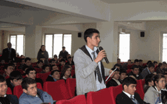 Öğrencilere Deprem Eğitimi

