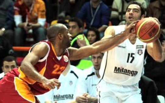 Beşiktaş Milangaz-Galatasaray Medical Park: 76-69