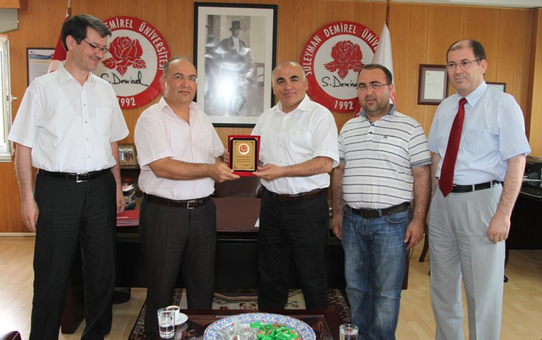 Hayırsever İş Adamlarından Ziyaret