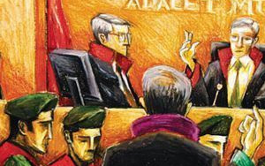 Darbeci Komutanlara 20 Yıl Hapis