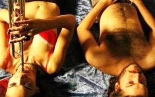 Son Filminden 'Özel Pozları' Paylaştı