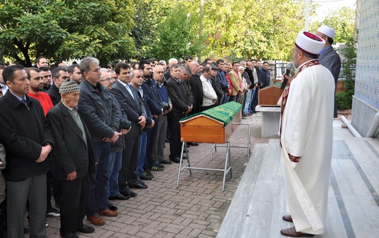 Selde Hayatını Kaybeden Baba ve Oğlunun Cenazeleri Toprağa Verildi