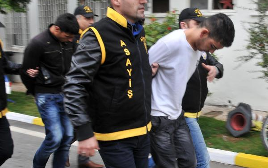 Adana'da Gaspçılar Yakalandı