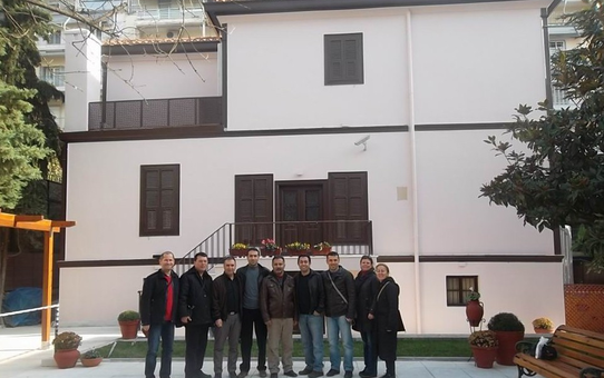 Edremit Abidin Pak-Pakmaya Anadolu Lisesi'nden Komşuya Ziyaret