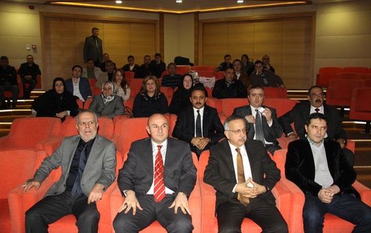 Metin Anıl: 'Genç Girişimcilere İhtiyaç Var'
