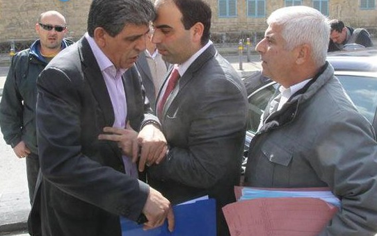 Güney Kıbrıs'ta İcra Skandalı