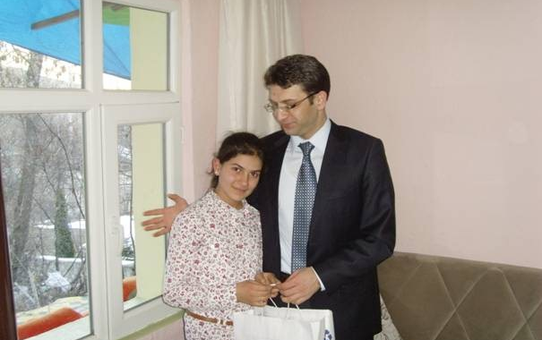 Kaymakamdan Öğrencilere Ev Ziyareti