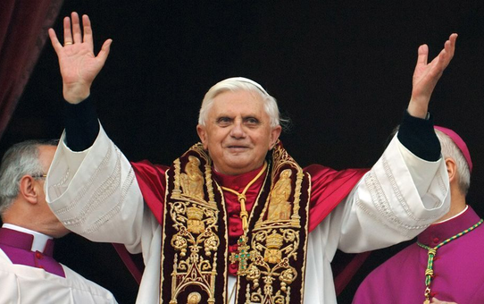 Papalığı Bıraktı, Uykuyu Kaptı