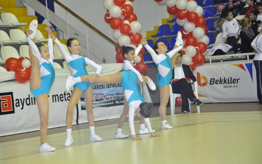 Kurtdereli Jimnastikle Şenlendi