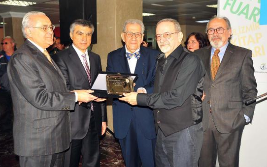 İzmir Kitap Fuarı Açıldı