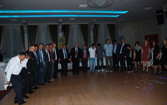 Oğuz Aksaç Adana'daki Adıyamanlıları Coşturdu