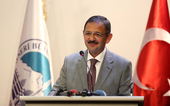 Özhaseki, Kültür Sanat ve Edebiyat Onur Ödülü'ne Layık Görüldü