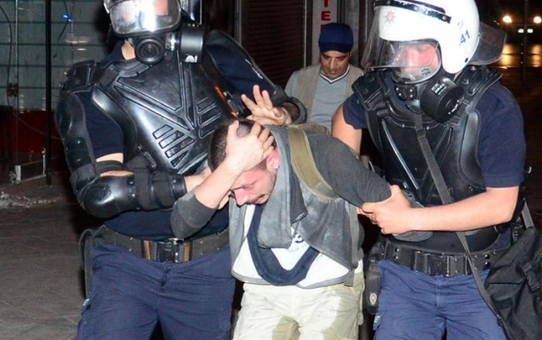 'Hak İhlallerine Son Verin'