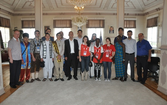 Türkçe Olimpiyatlarına Katılan Gençler Eyüp Sultan'da