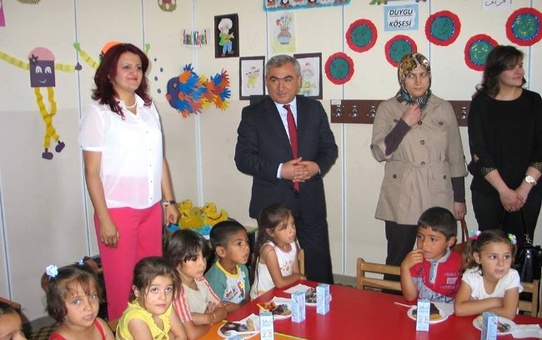 Zeytin Anaokulu Öğrencileri Karne Aldı