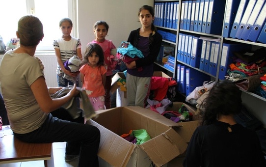 Başkale'de 50 Aileye Yardım