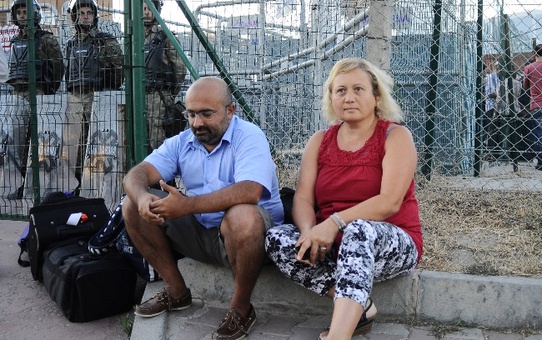 Tutuksuz Sanıklar Silivri'ye Bavullarıyla Geldi