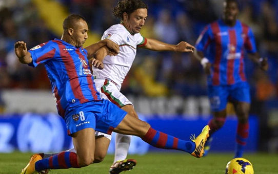 Granada Son Anda Üç Puanı Aldı: 1-0