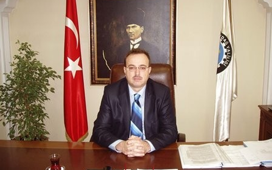 AK Parti'de 11 İlçeye 75 Talip