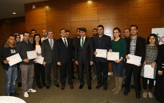 Aile Eğitim Programı Gençlik Liderleri Aracılığı ile Gençlere Ulaşacak
