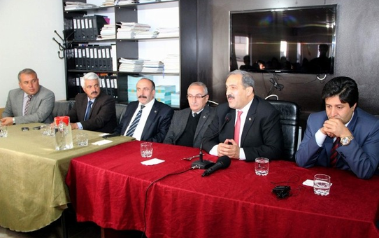 Başkan Ürgüp Park Bahçeler Müdürlüğü Personeliyle Yemekte Bir Araya Geldi