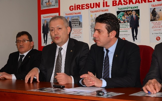 MHP Doğankent Adayı Haşim Birol Tekin Basına Tanıtıldı