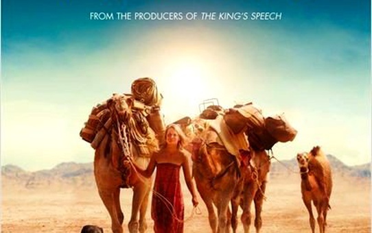 Çöldeki İzler Filmi