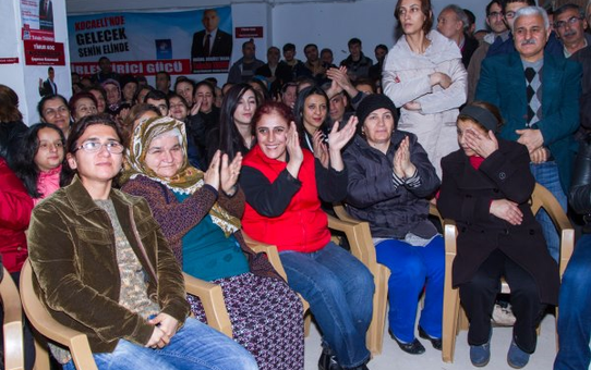 Koç ve Tarhan'a Büyük Destek