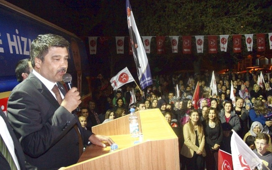 MHP Adayı Çelik, Baba Ocağında Vatandaşlarla Buluştu