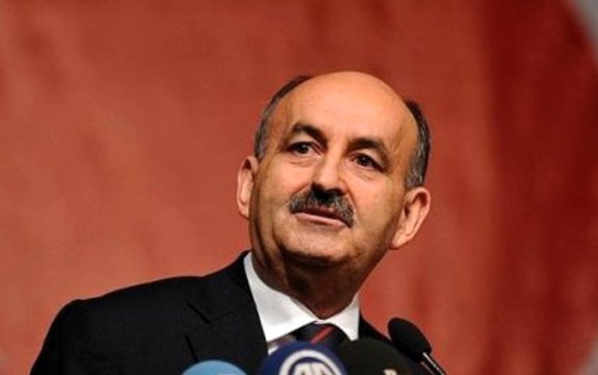 Eczacıdan Bakan Müezzinoğlu'na Tepki: Artık Bıçak Kemiğe Dayandı