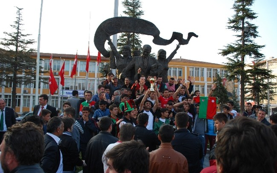 Turhalspor Tokat Şampiyonu