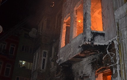 İstanbul'da Her Yıl 5 Bin Konut Yangını Çıkıyor