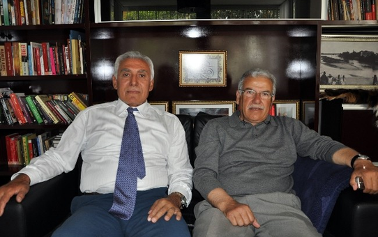 Eski Vekillerden CHP'ye Sert Eleştiri