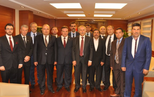 Şakir Epözdemir Siirt'te Bir Söyleşi Gerçekleştirdi