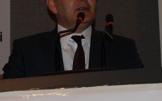 Yazar Necmettin Evci, Kayseri'deki Uluslararası Öğrenciler Akademisi'nde 'Aklı' Değerlendirdi