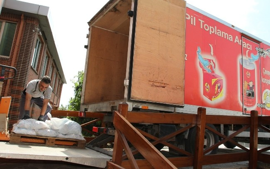 Başakşehirli Öğrenciler, 3 Bin 460 Kilo Atık Pil Topladı