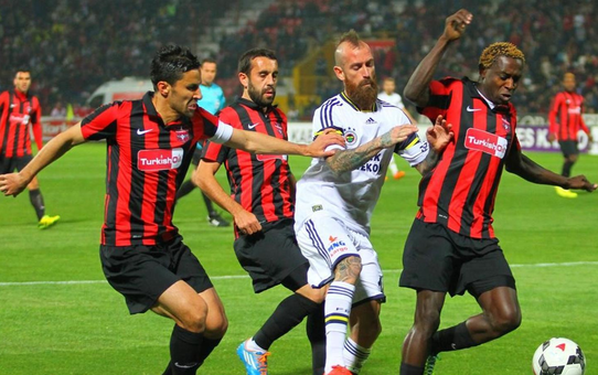 Gaziantepspor'da Okan Buruk Temizliği