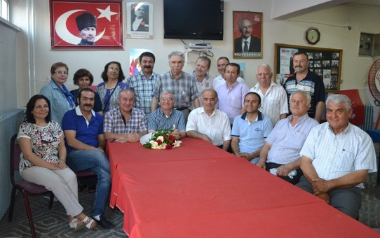 Kula CHP'de Görev Değişimi