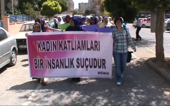 Suruç' Ta Kadın Ölümleri Protesto Edildi