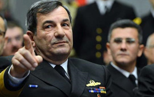 Cezaevindeki 5 Gün Donanma Komutanı Veysel Kösele'yi Yaktı