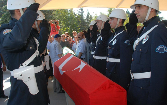 Eski Devlet Bakanlarından Konukman, Son Yolculuğuna Uğurlandı