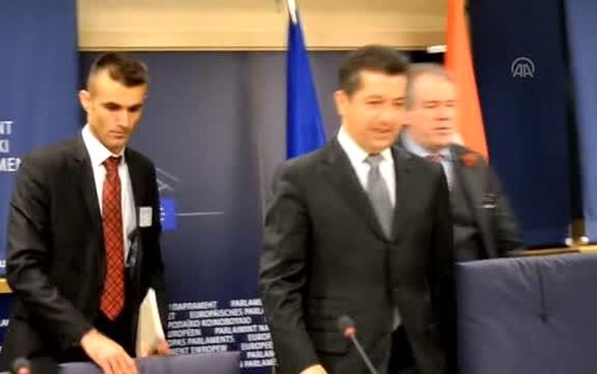 Mesrur Barzani, Avrupa Parlamentosu'nda Basın Toplantısı Düzenledi