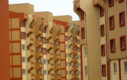 Kaynaşlı'da Dar Gelirli Ailelere Konut